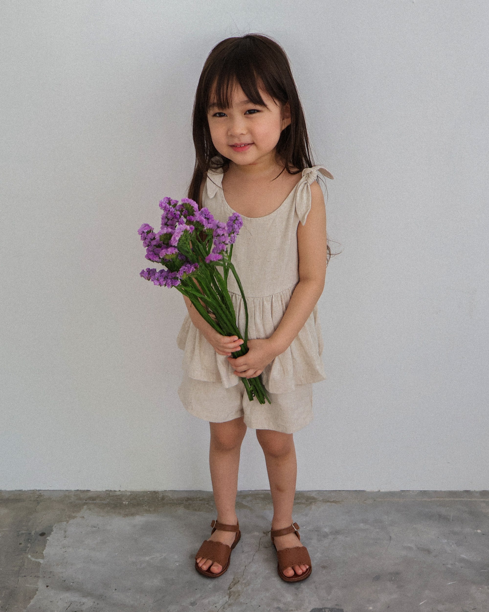 Sleeveless tie-strap set in oat